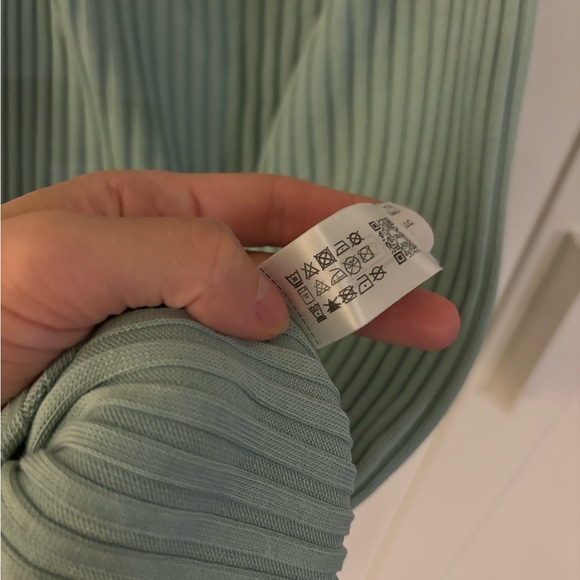 NWOT - ZARA SLEEVELESS BACKLESS MAXI SWEATER DEESS - Picture 10 of 12